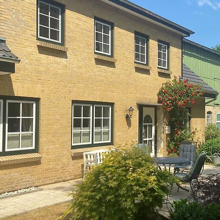 Ferienwohnung Reitanlage Baerenz Selk Exterior foto